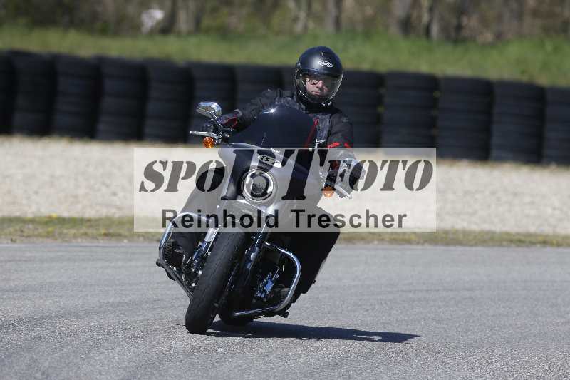 /01 02.04.2026 MAZ ADR/Gruppe gelb Gruppe gruen/87